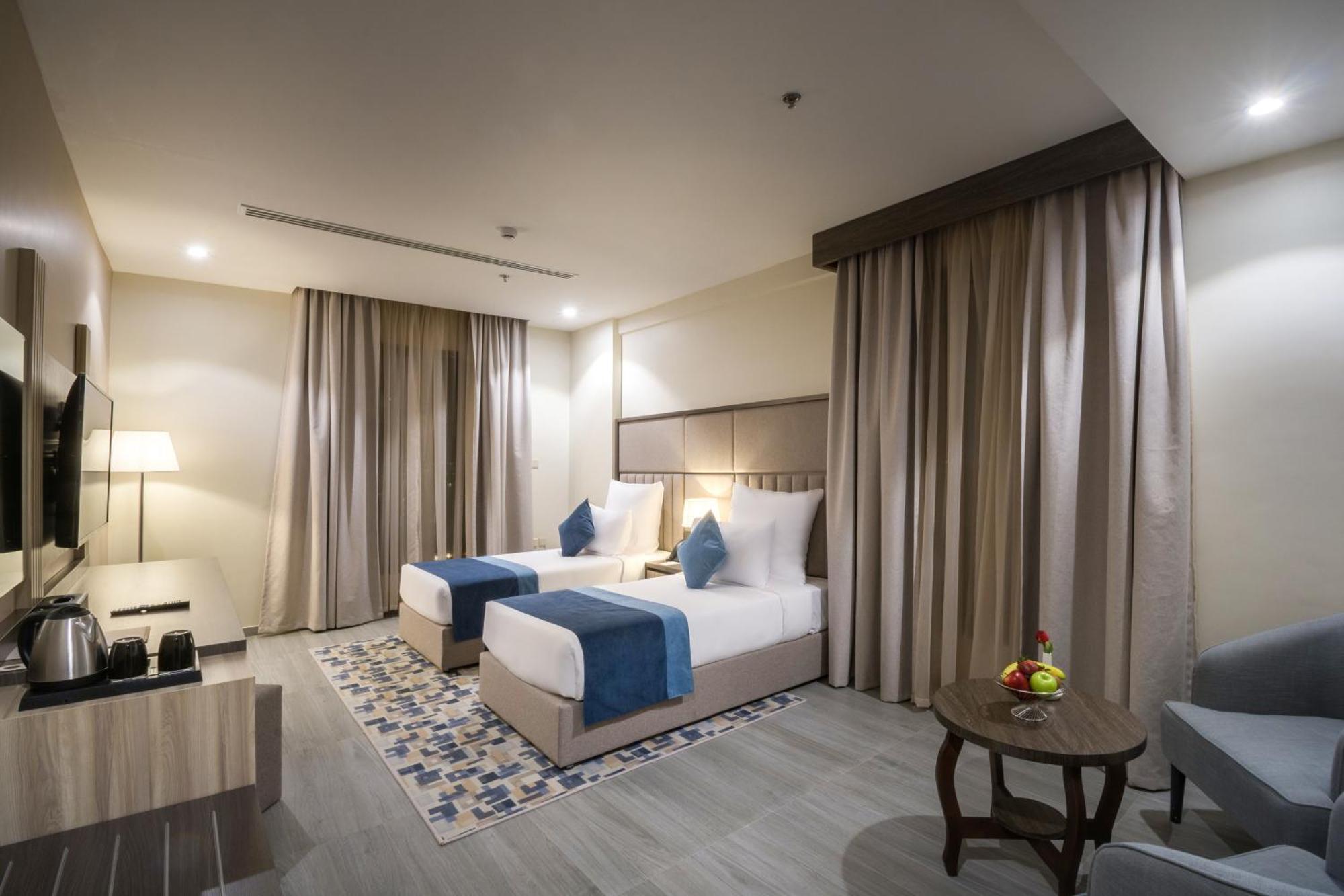 Enala Hotel - Khobar Buitenkant foto